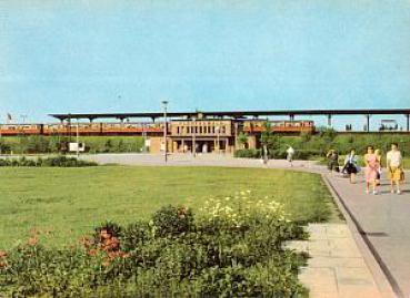 Plänterwald Bahnhof mit S-Bahn v. 1964