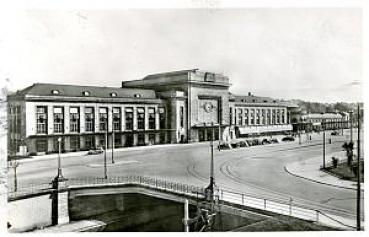 AK Mulhouse La Gare Bahnhof