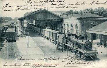 AK Beziers La Gare mit Zug