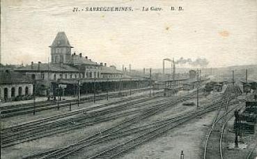 AK Sarreguemines La Gare