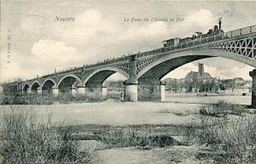 AK Nevers Le Pont du Chemin de Fer