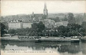 AK Bayonne Cathedrale mit Bahnanlagen