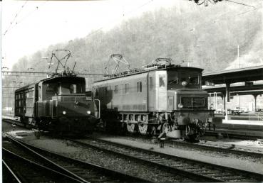 SBB Ae 10 908  und 171 Ziegelbrücke 1991