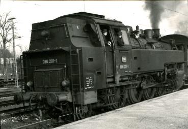 86 201  Feucht 1972