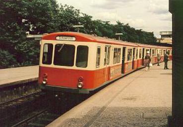 Hamburg U-Bahn Hochbahn nach Ochsenzoll