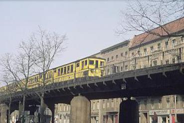 U-Bahn Berlin Hochbahn Schönhauser Allee