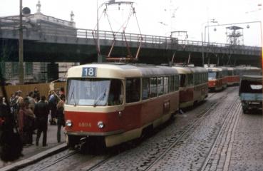 Straßenbahn Prag Linie 18 TW 6884