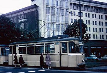 Straßenbahn BVB Berlin TW 5039