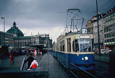 Straßenbahn München TW 2450